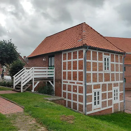 Schleusenwaerterhaus Am Ostedeich