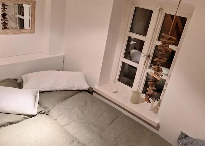 Schleusenwaerterhaus Am Ostedeich * Neuhaus an der Oste